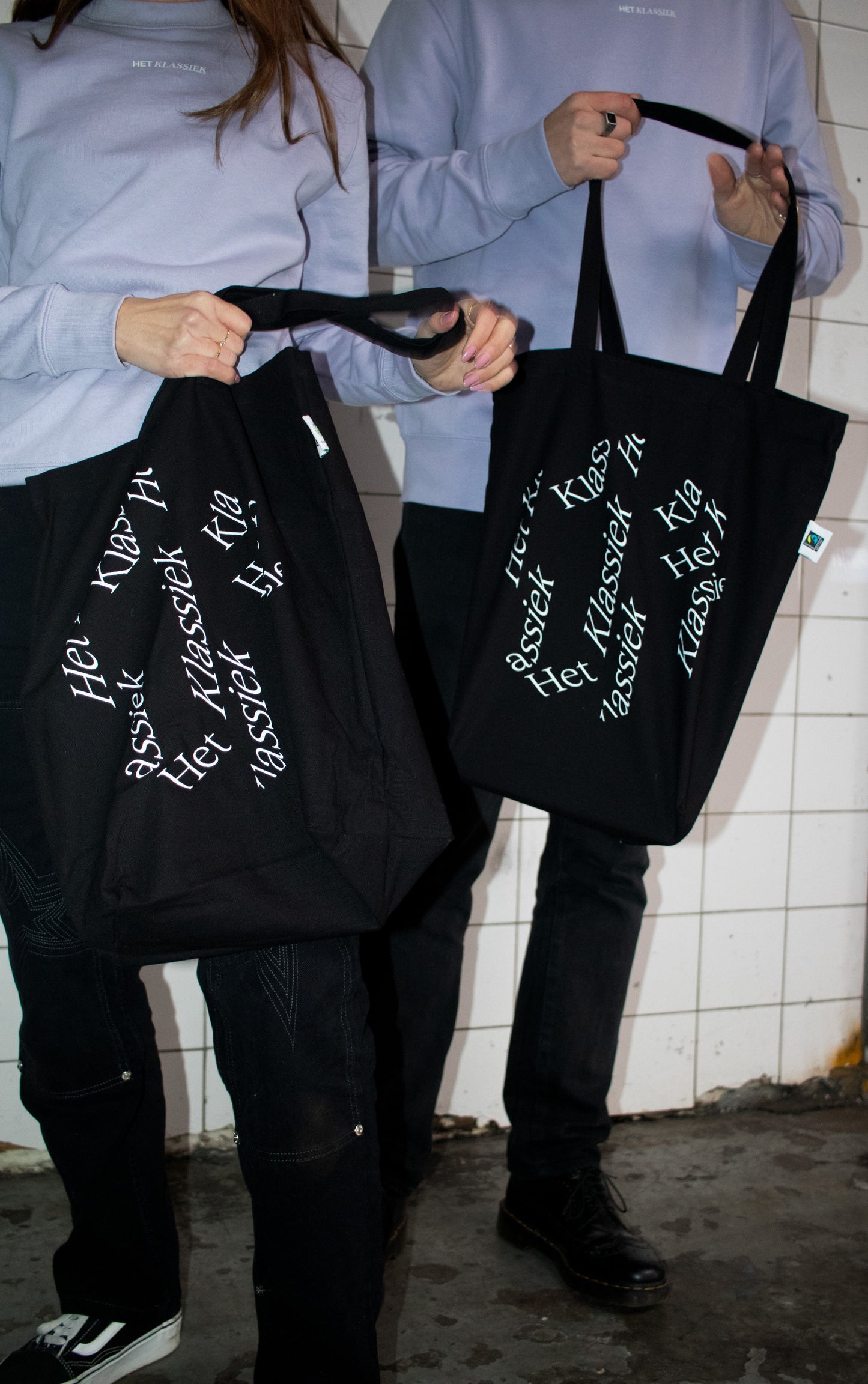 Tote bag